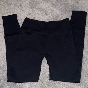 black ribbed high wasted fabletics leggings